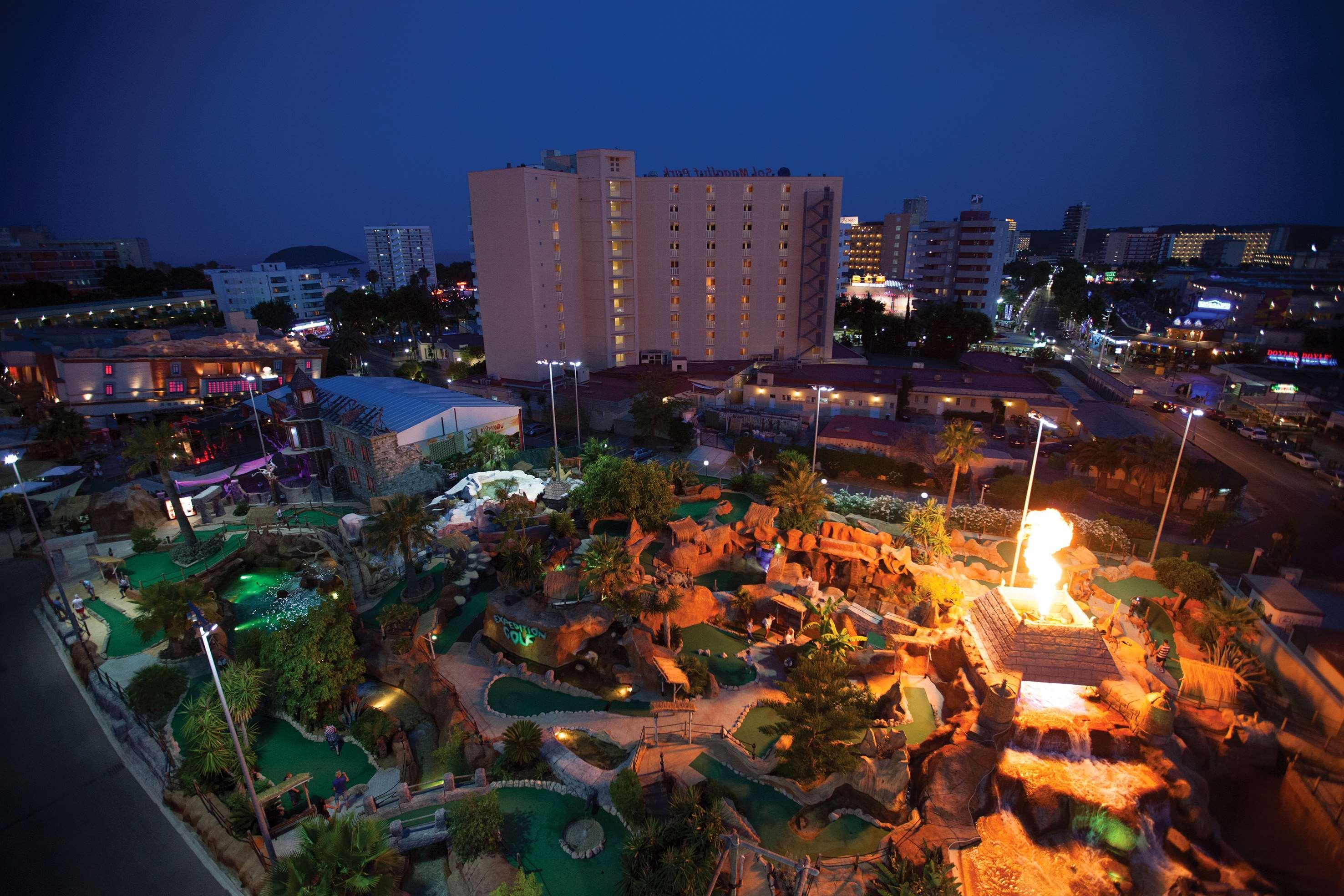 Sol Katmandu Park & Resort Magaluf  Exterior photo