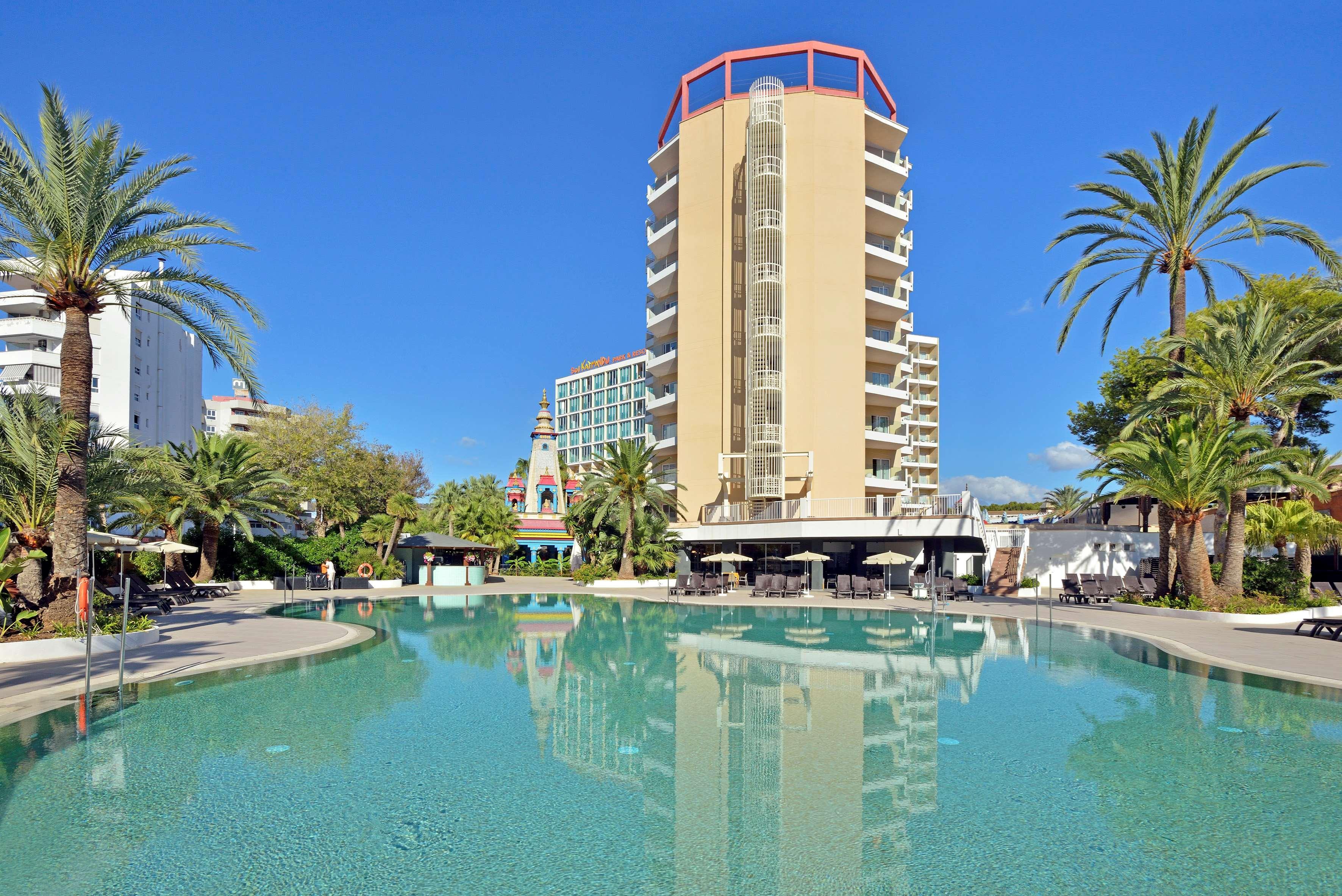 Sol Katmandu Park & Resort Magaluf  Exterior photo